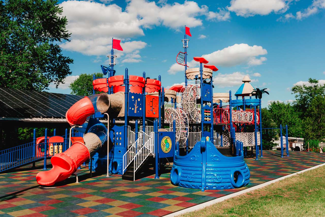 Happy Hills Resort